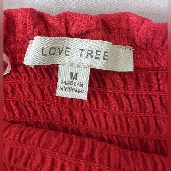 Love Tree Women’s Jumpsuit Sz M Red‎ Wrinkle Strapless Overall Romper Flare Leg - Picture 8 of 10